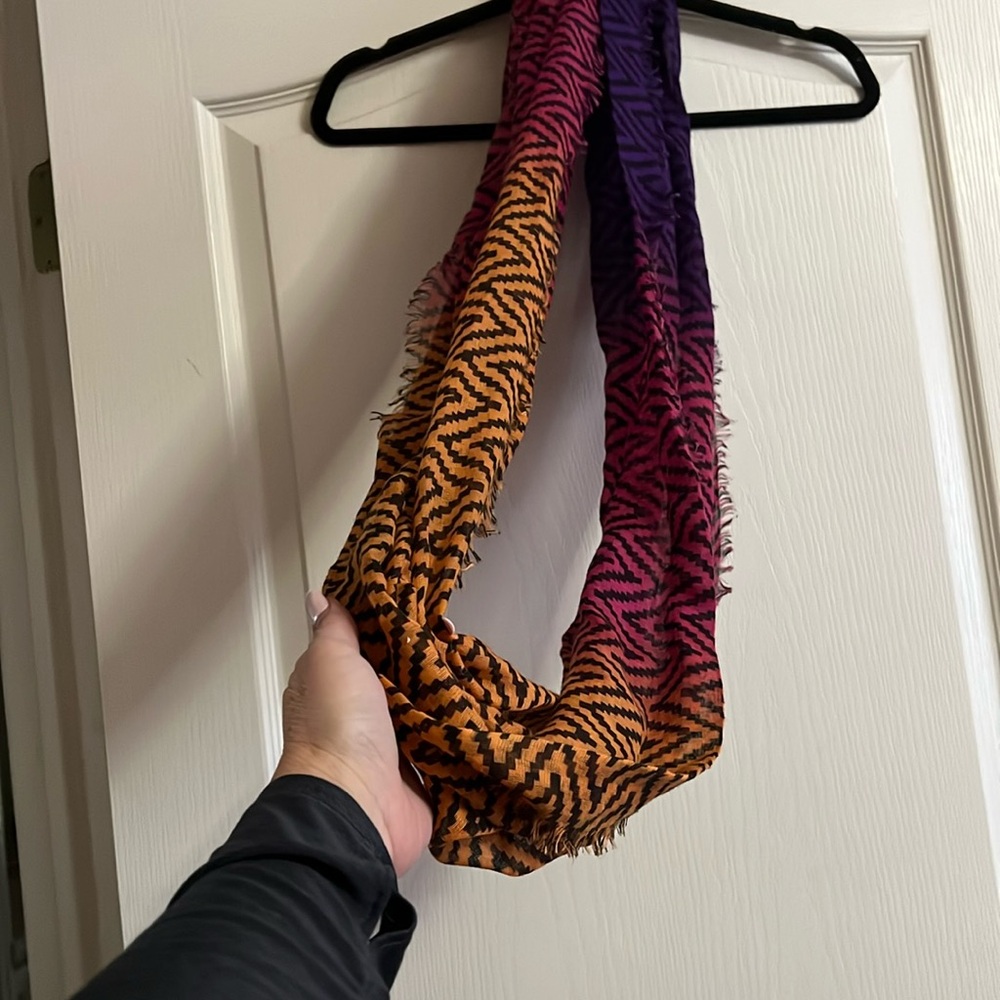 Multicolor circle scarf with fringe